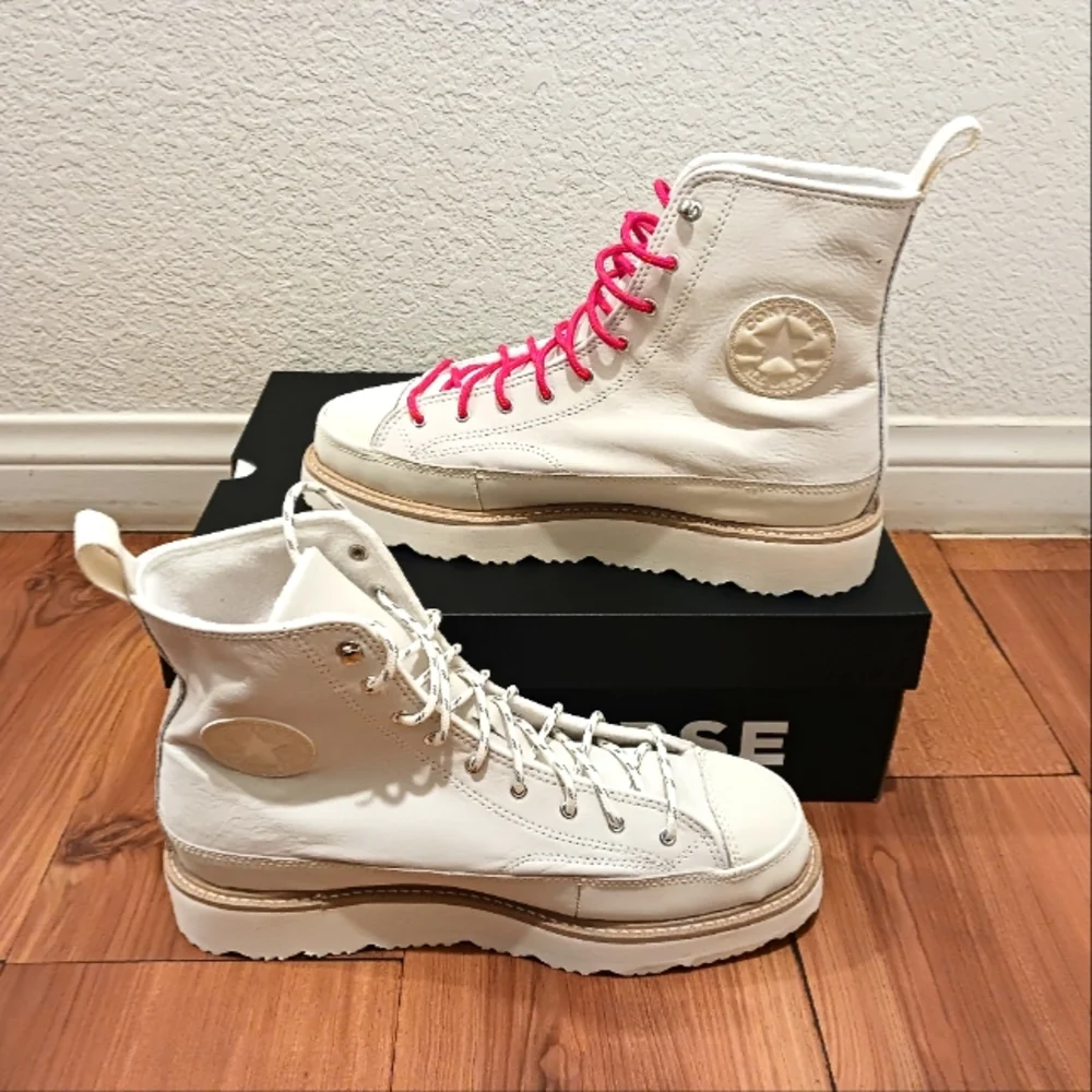 Converse - Picture 4 of 4